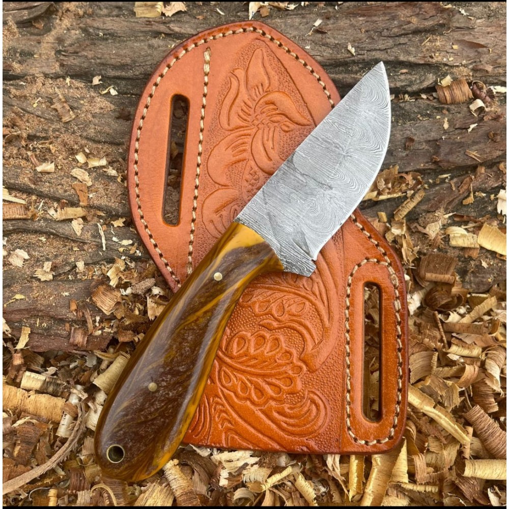 High quality Skinning knife Resin Handle Damascus Blade with Leather sheet / HB-1107