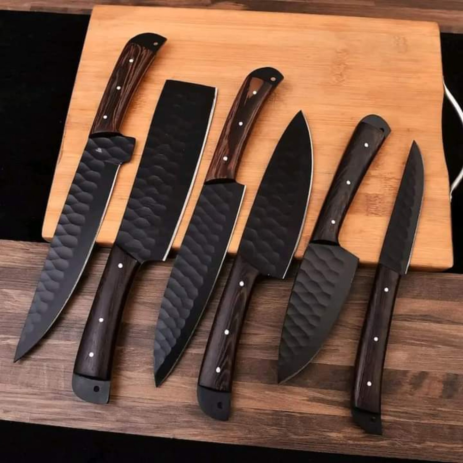 5-Piece Hand-Forged Carbon Steel Chef Knife Set with Black Powder-Coated Blades and Leather Roll Bag – Premium Kitchen Collection-HB5013