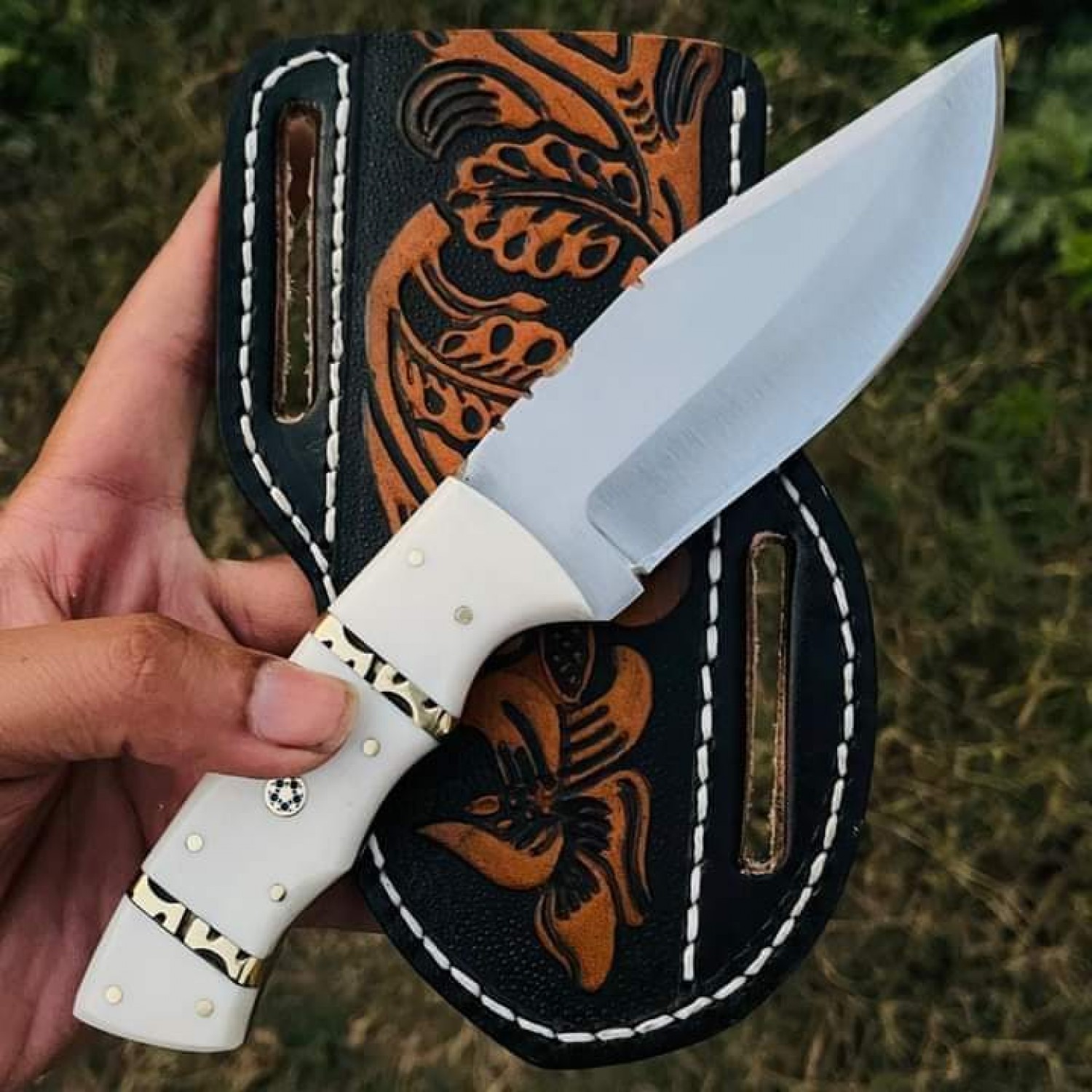  Handmade J2 Steel skinner Knife  camel Bone Handel with Engaraving your Name &Your Brand Name FREE / HB-4144